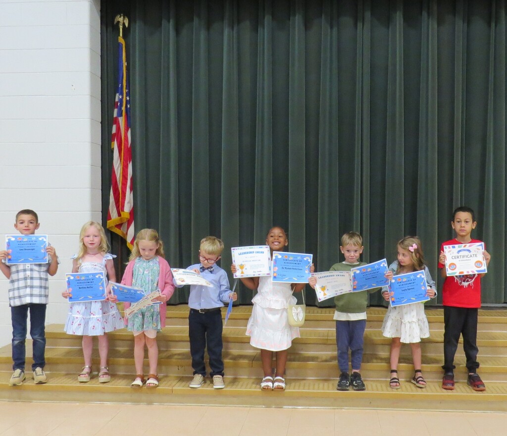 Scottsburg Elementary Award's Day