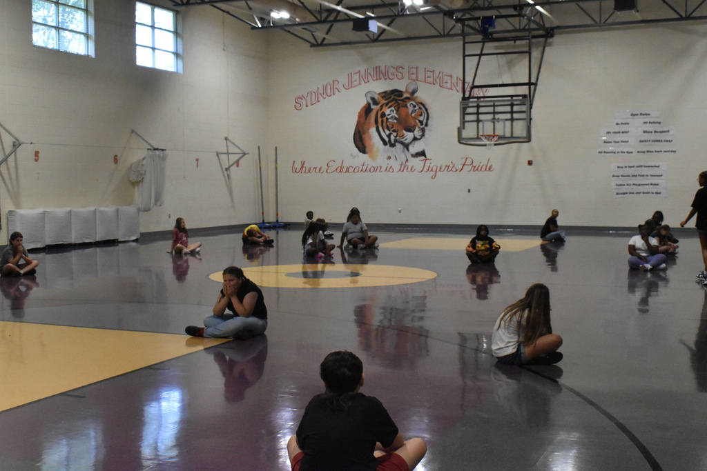 students in gym