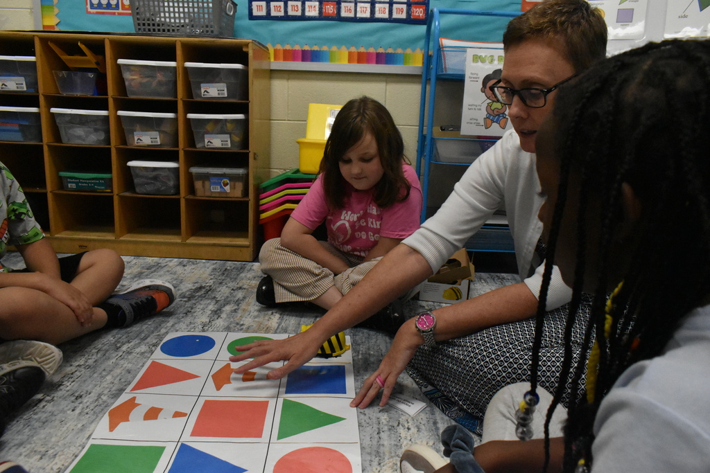 scholars with beebot