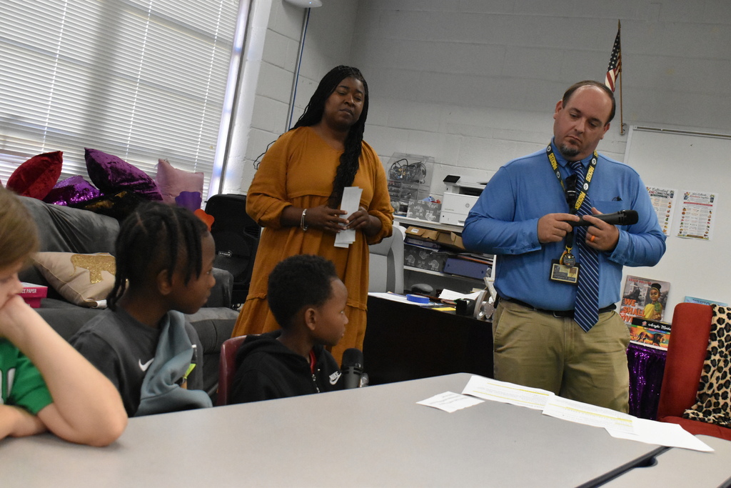 scholars interviewing