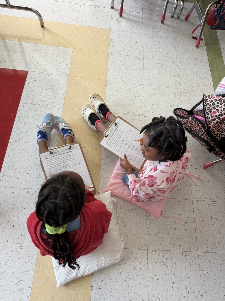 Second Graders practice spelling