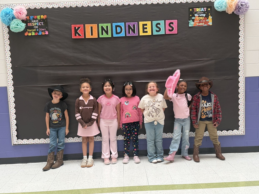 Ms. Huffman's First Graders Celebrate Dolly