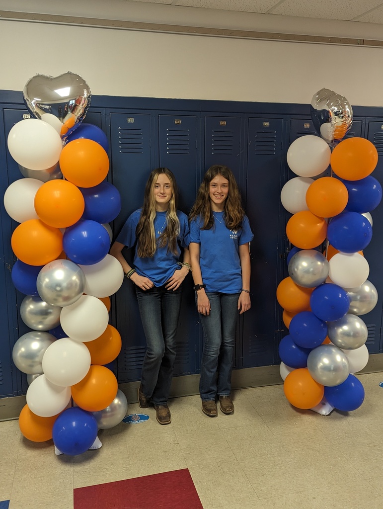 "Twin Day" participants