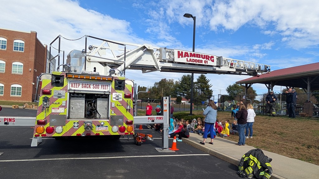 ladder truck with 1st and 5th grade