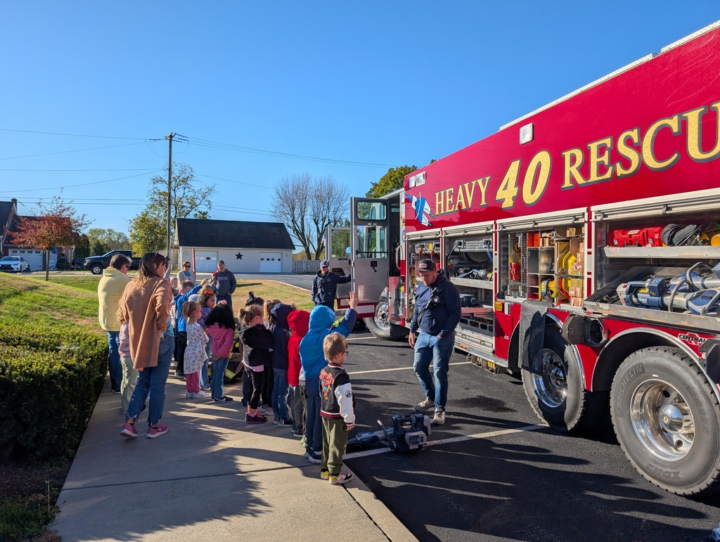 kindergarten learning about fire truck