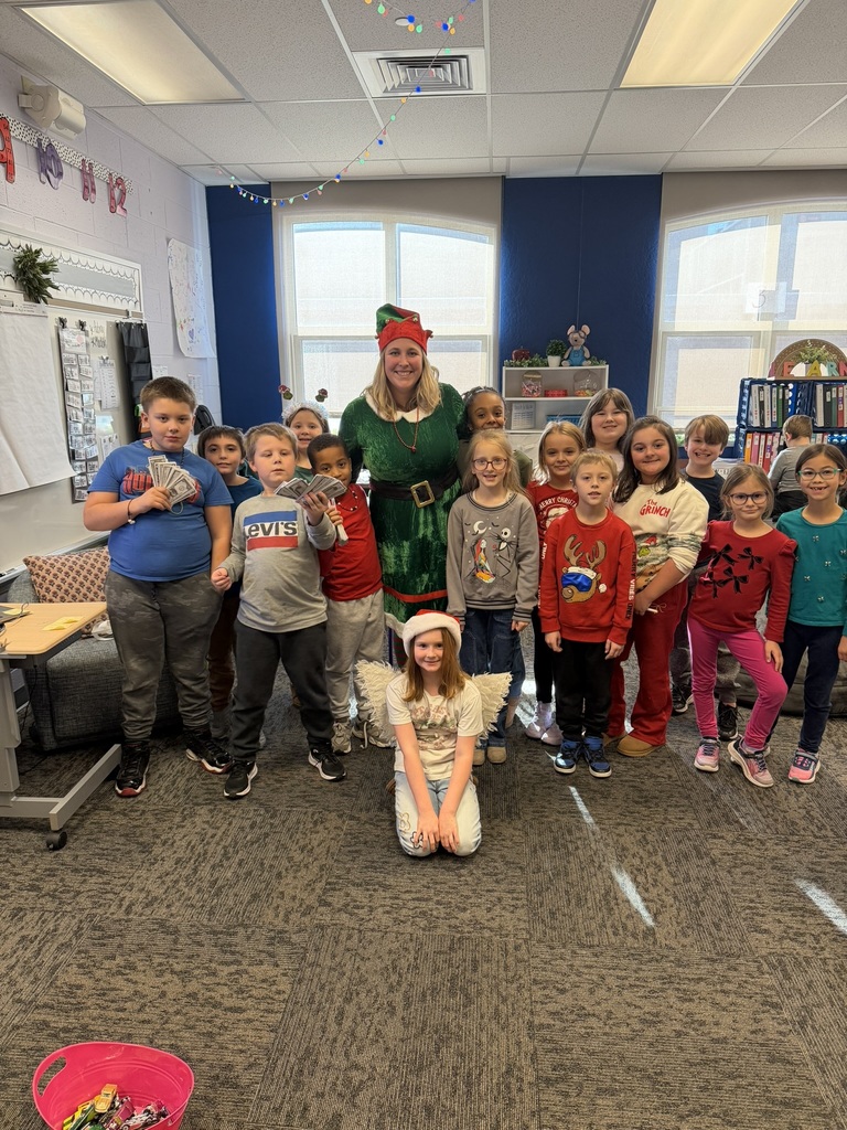 holiday spirit picture of students 