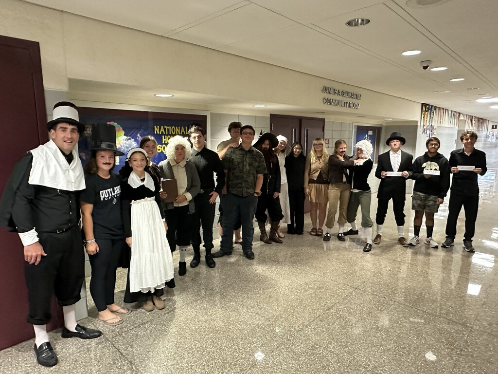 Photo of history class activity 4
