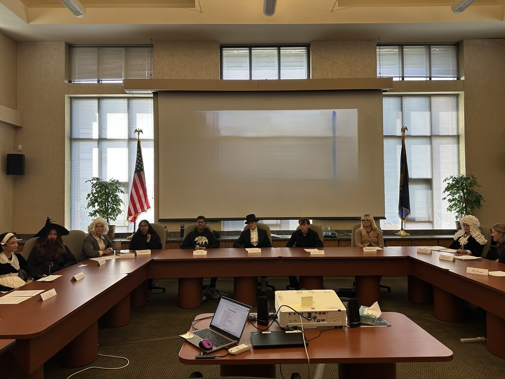 Photo of history class activity 1
