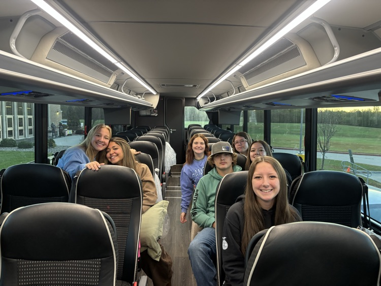 6 FFA members headed to National Convention!