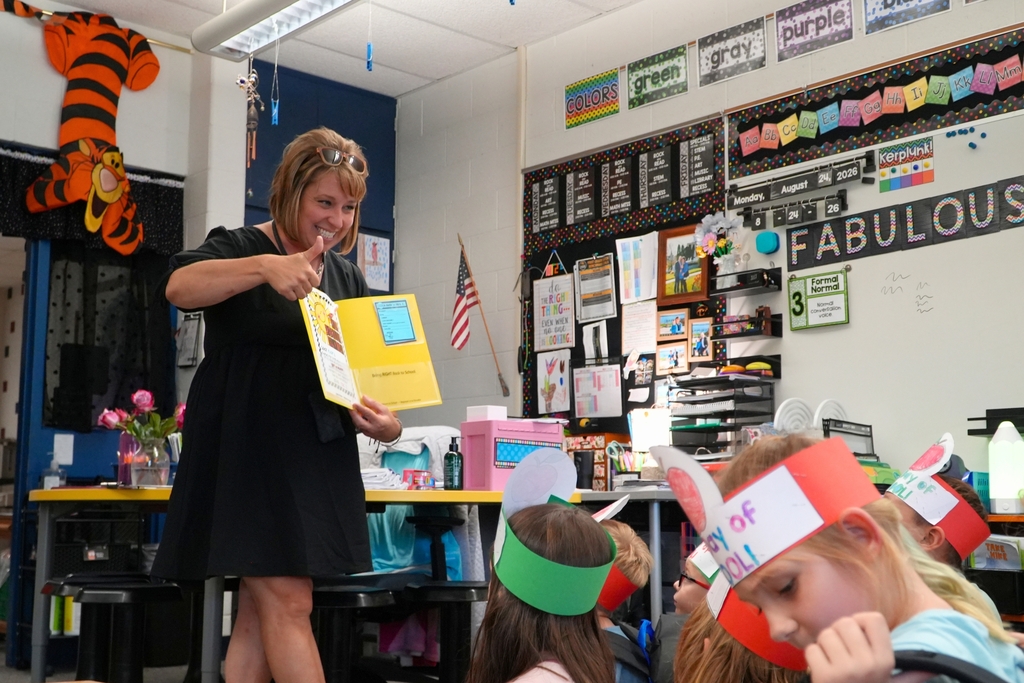 Bentheim Elementary first day of school photos 2026.