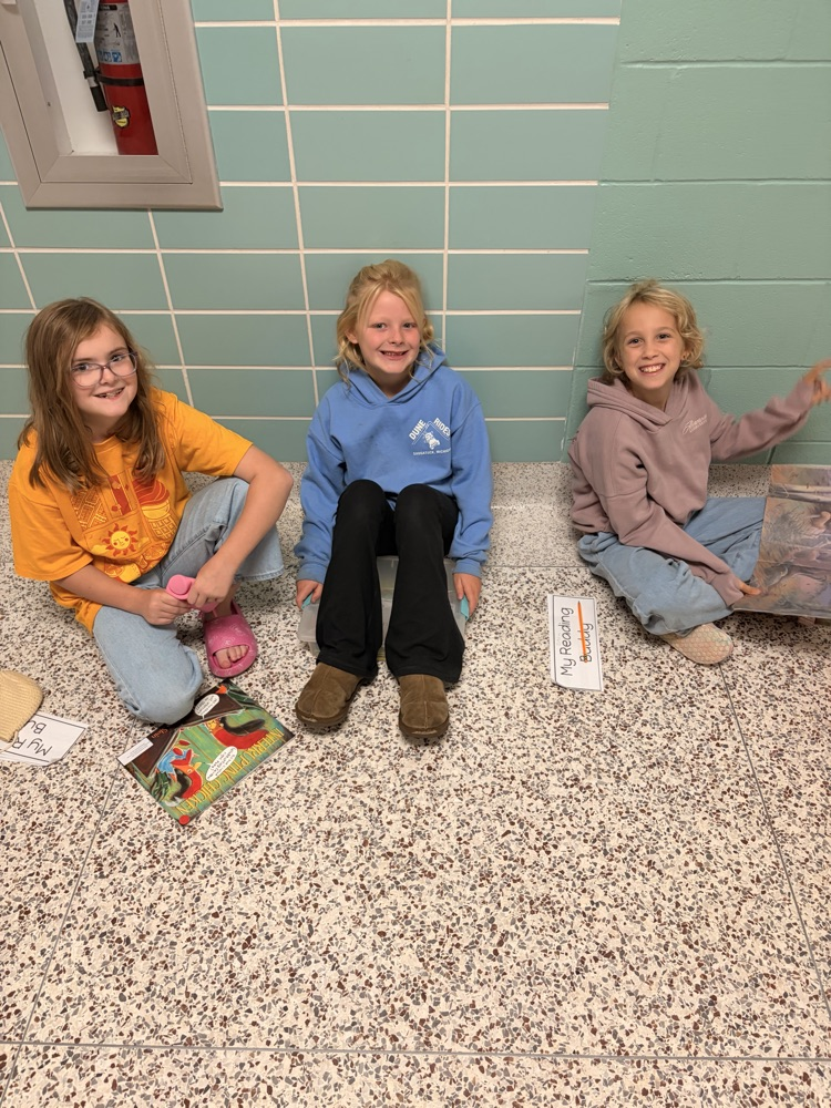 Reading with our Reading Buddies!