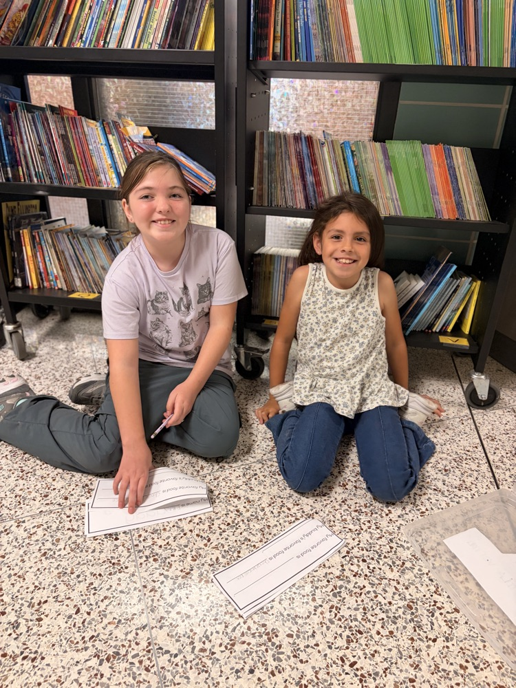 Reading with our Reading Buddies!