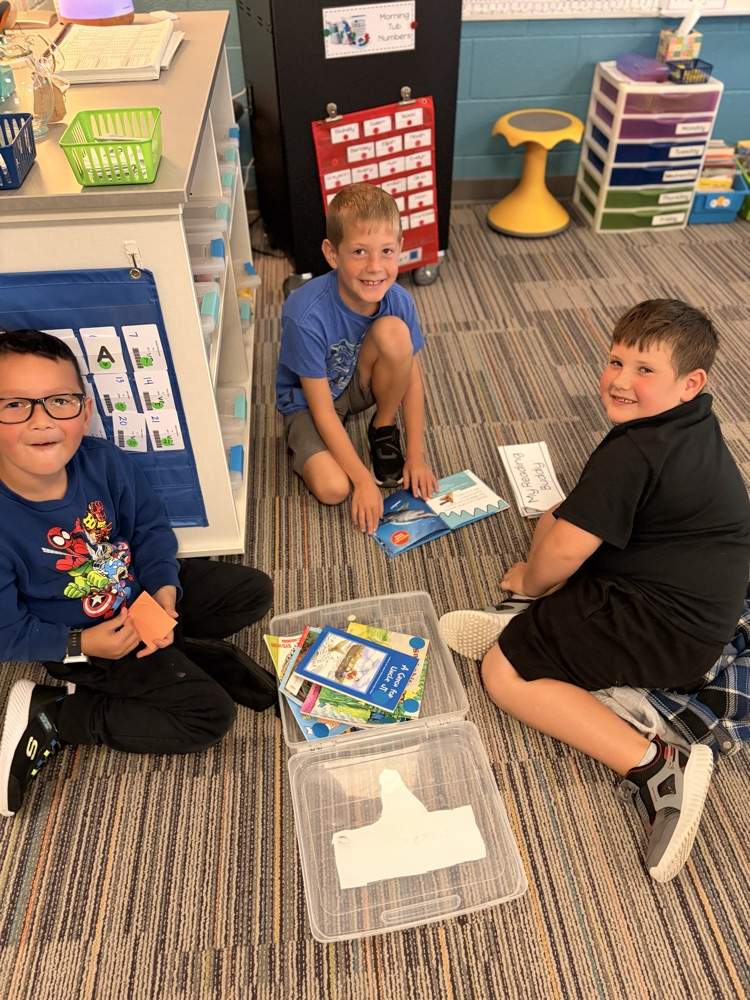 Reading with our Reading Buddies!