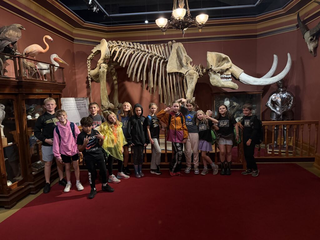 Photos of the Blue Star Elementary 4th grade trip to ArtPrize and Grand Rapids.