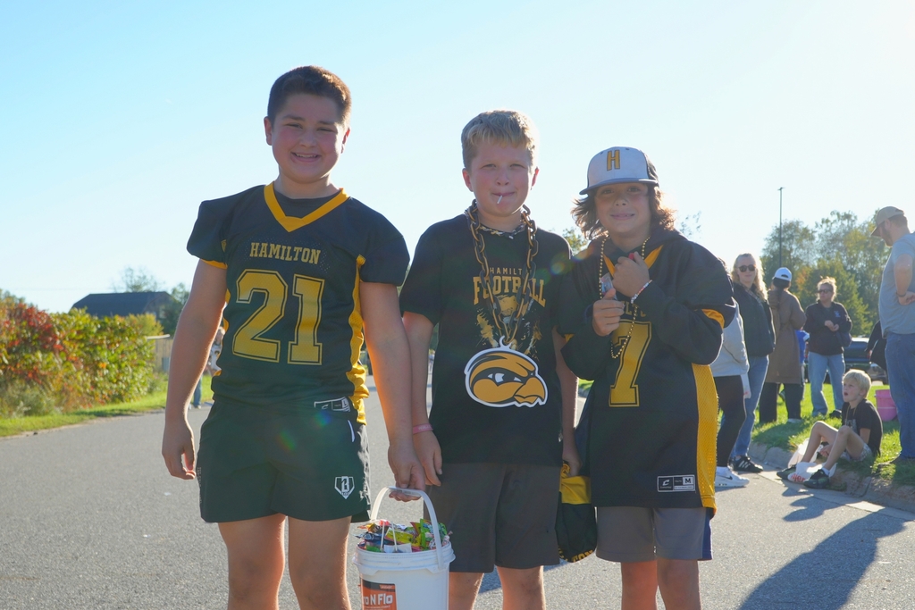Hamilton Homecoming Parade photos 2026.