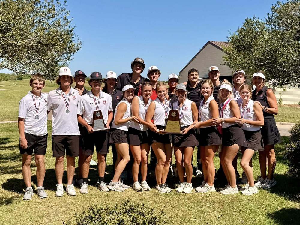 Girl’s Golf = DISTRICT CHAMPS!  Congratulations to our golf teams!  It’s a great day to be a Hamilton Bulldog! Girls district champs! Emery McElroy Dist. Champion Kinsey Schroeder 3rd in Dist  Marley Boatwright- 5th Addy Clowdus- 6th Addley Yates-7th Kensli Timmons 10th Aubrey Ensor-11th *Kinsey Schroeder moves on to regionals as well as the 1st medalist qualifier.  Hamilton Black Boys 2nd in District and also advance to Regionals as a team.  Halston Haile 5th Pierce Summers 7th Cooper Gardner 8th