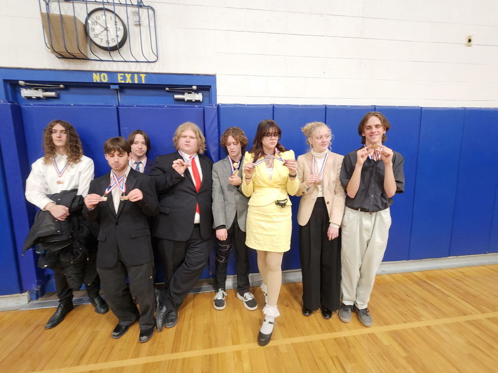 Photos of the Hamilton High School Speech & Debate team after placing 4th at the state level competition in Corvallis