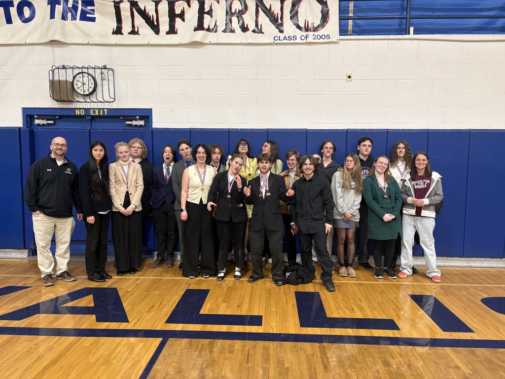 Photos of the Hamilton High School Speech & Debate team after placing 4th at the state level competition in Corvallis