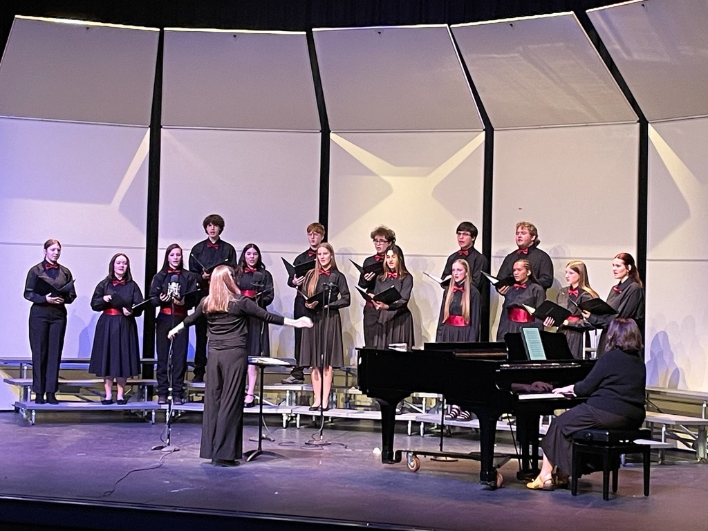 The Hamilton Middle School and Hamilton High School choir and band perform in their Spring concerts
