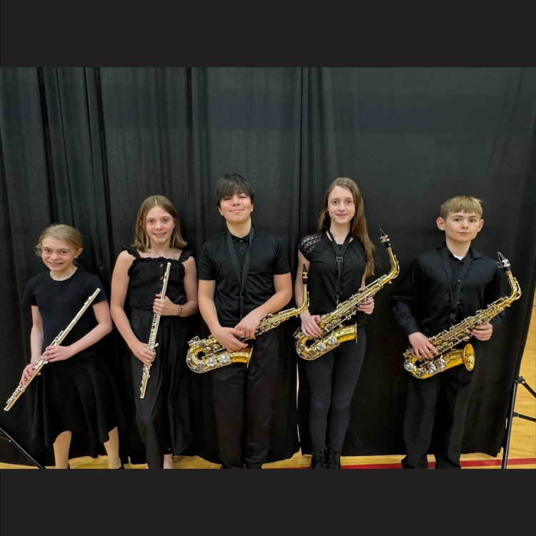6th grade band students