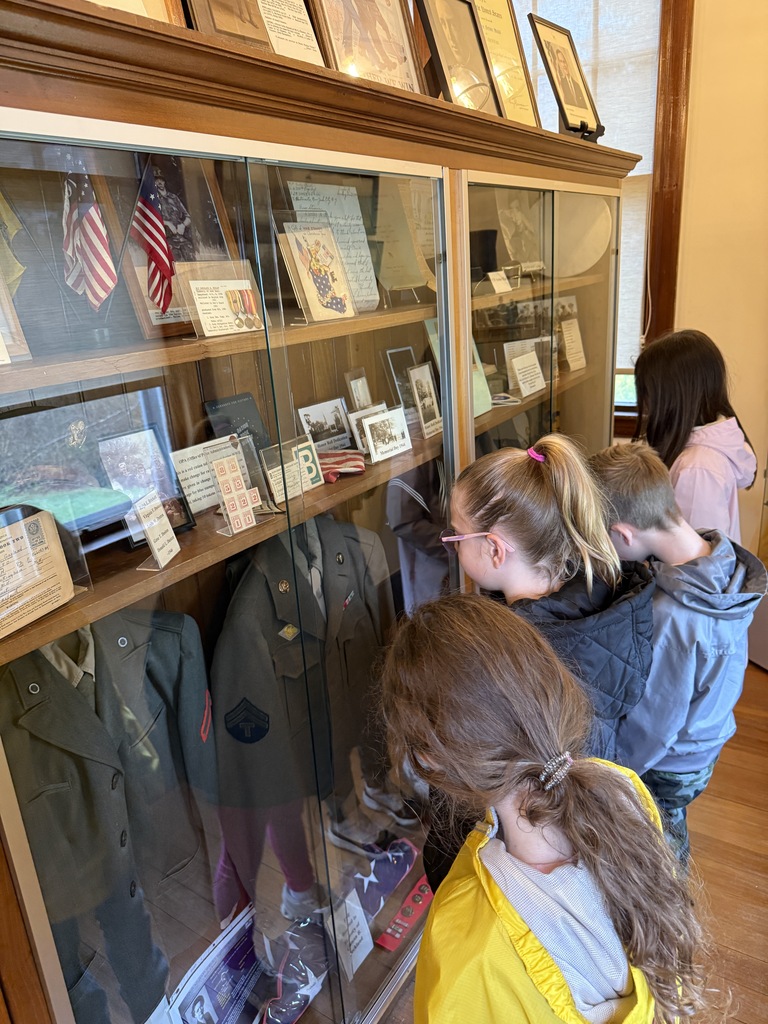 Gr 2 Town Field Trip 3
