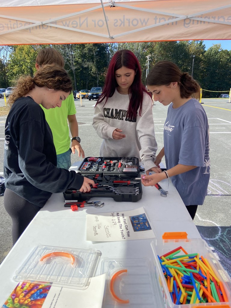 Students at the CTE program