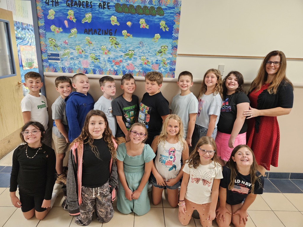 4th grade 1st day picture