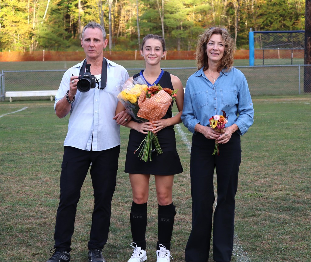 Field Hockey Senior Recognition 4