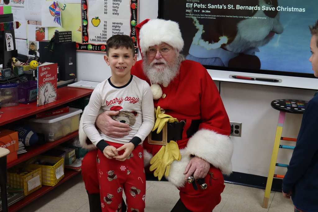 Santa visits Elementary 4