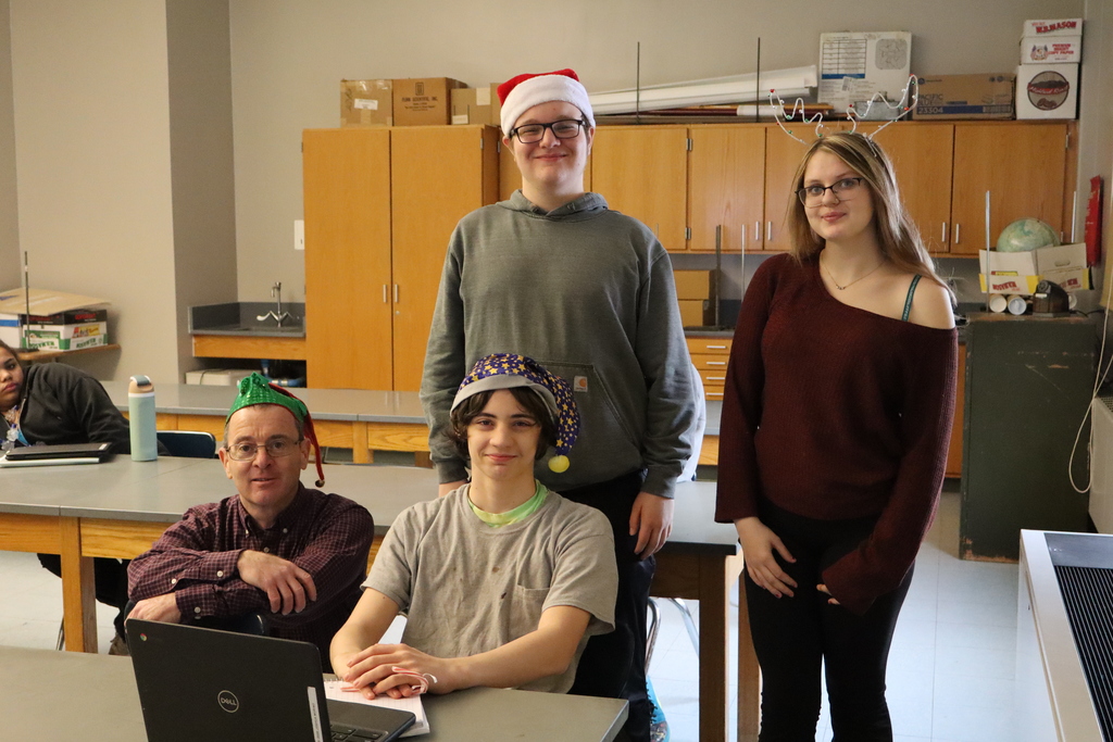 Spirit Week Accessories 6