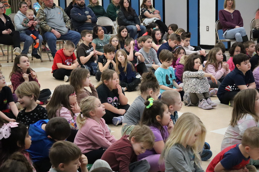 Morning Program 3-18 picture