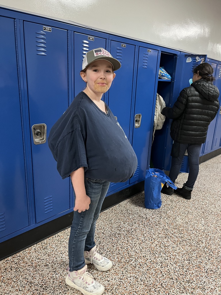 Soccer Mom vs BBQ Dad - 1