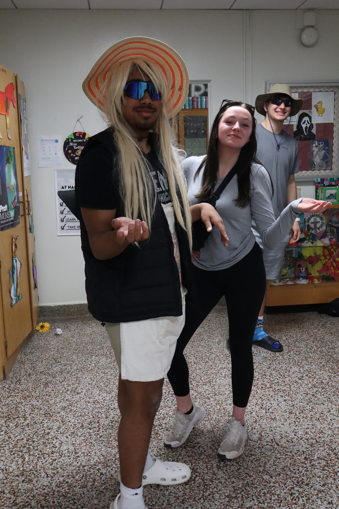 Soccer Mom vs BBQ Dad - 8