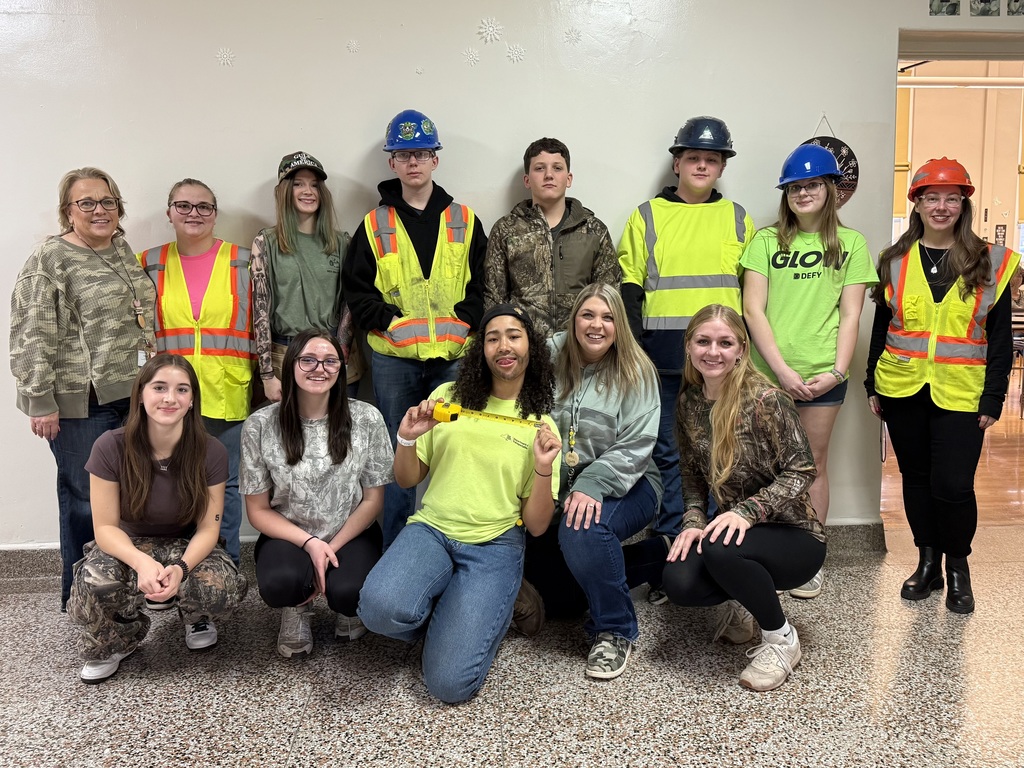 Construction vs Camo Day - 1
