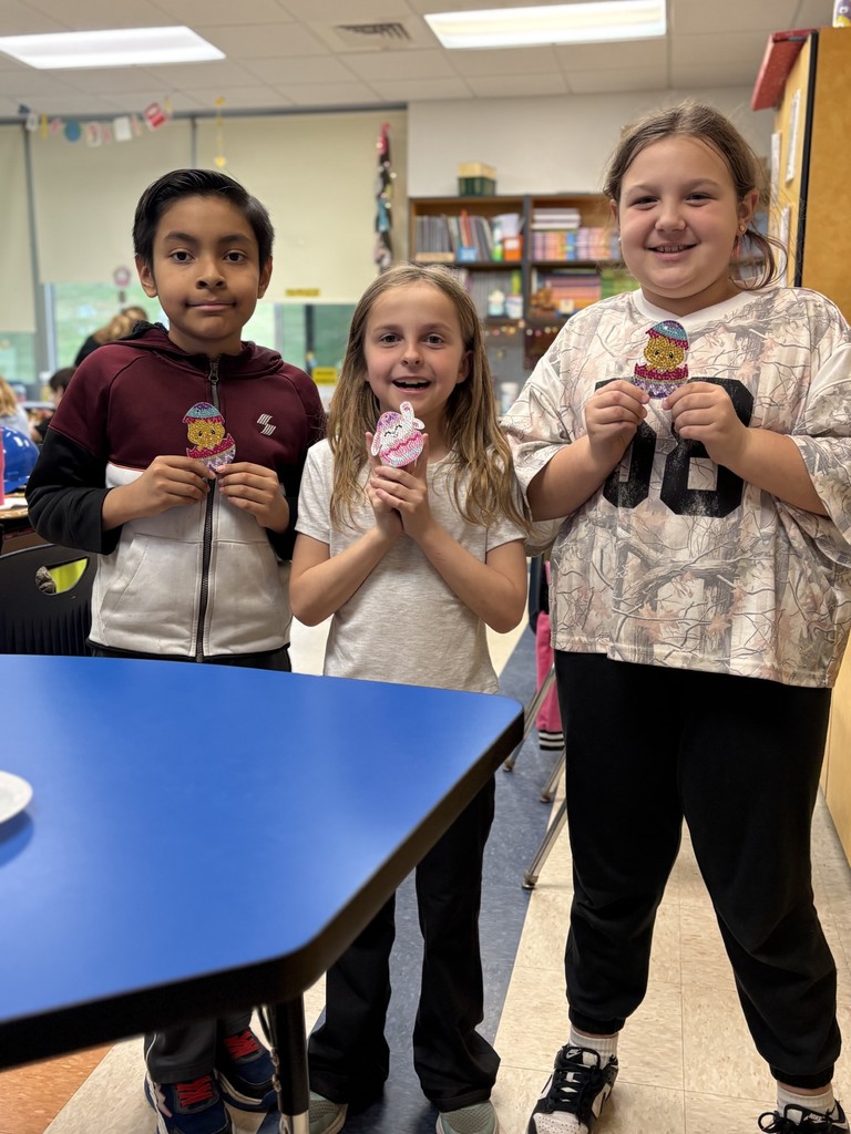 3rd Grade Diamond Crafts - 1