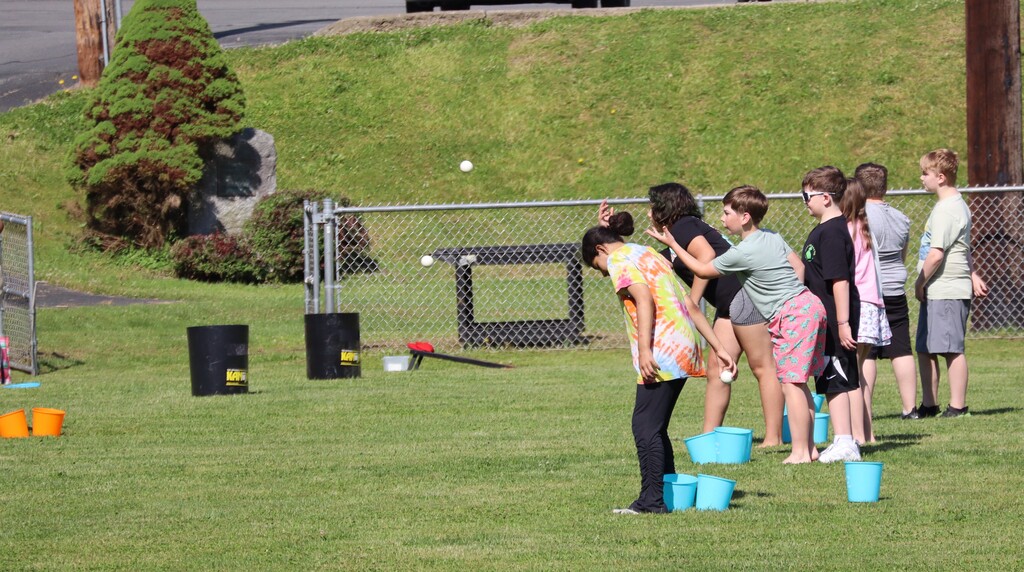 Middle School Field Days - 7