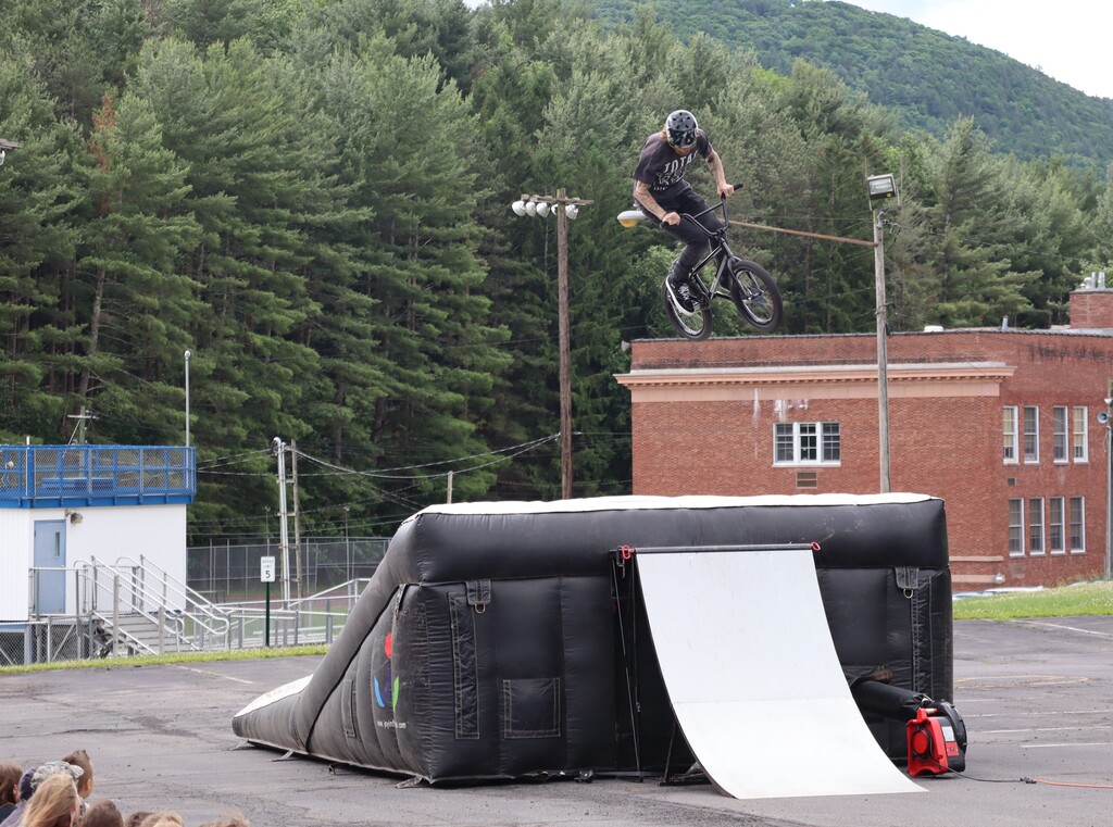 BMX Assembly 6