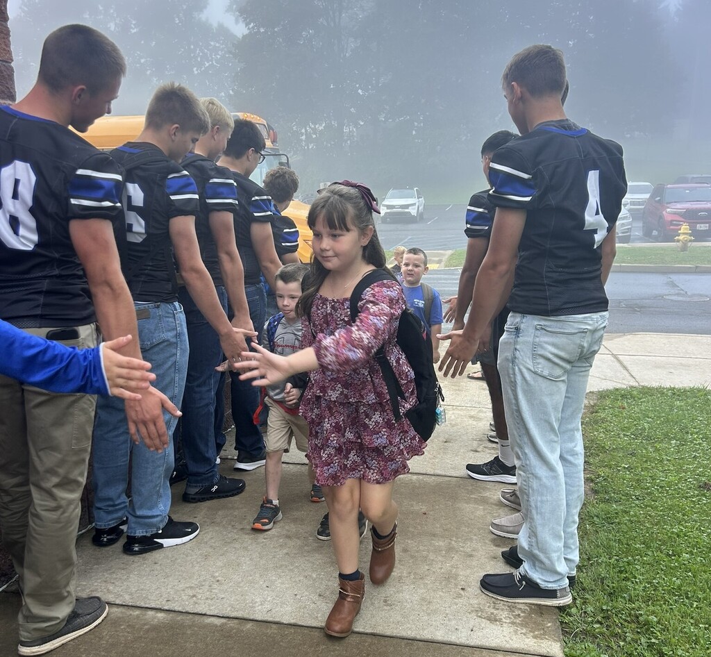First Day - Football players at elementary - 4