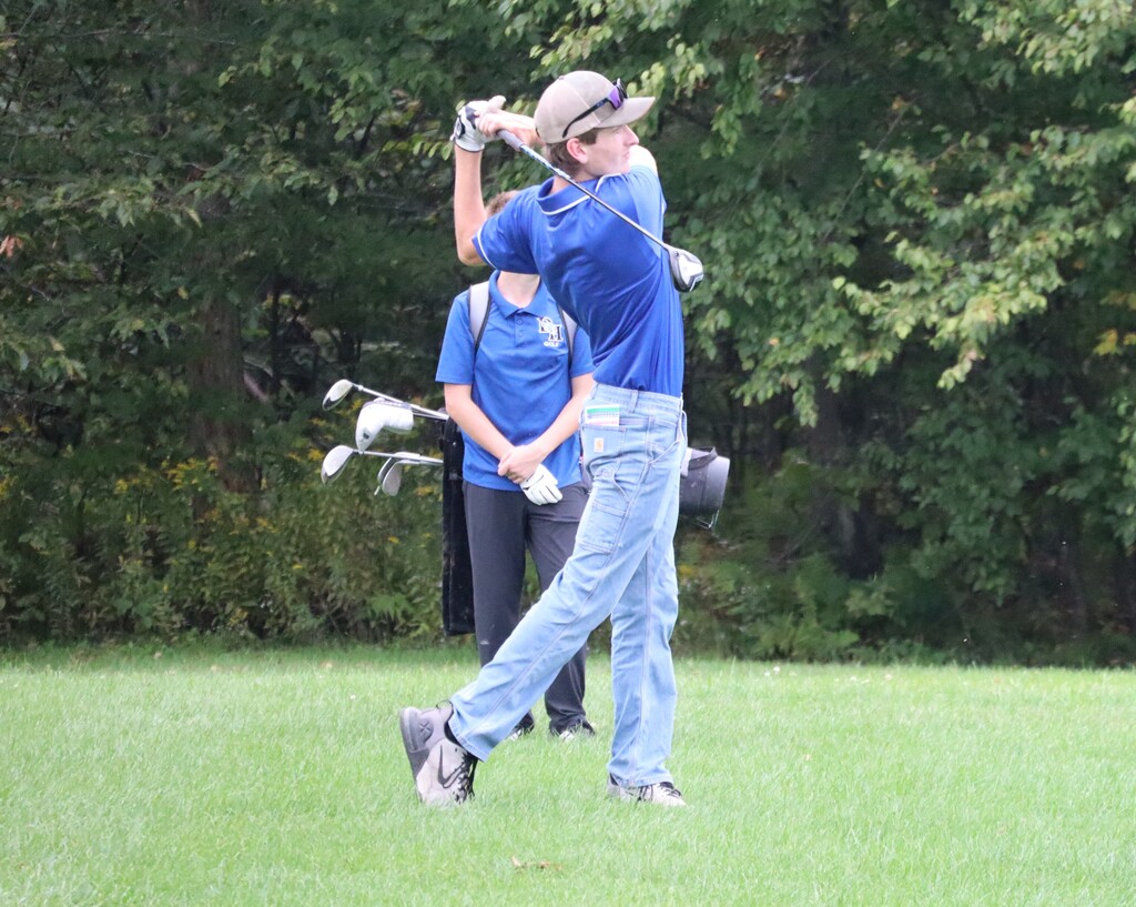 Golf vs Sidney - 6