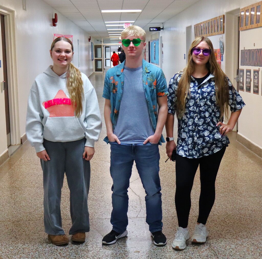 Spirit Week - Tropical Tuesday - 1