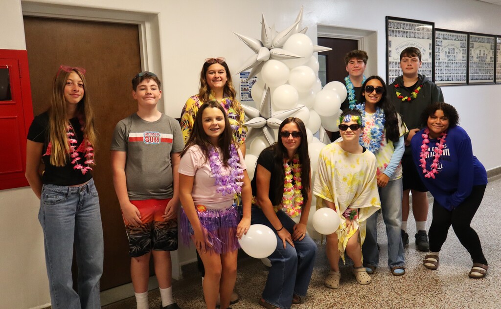 Spirit Week - Tropical Tuesday - 4