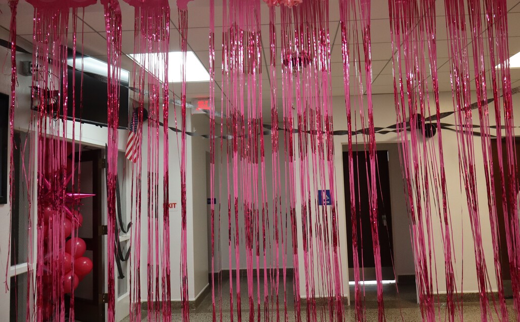Homecoming Hallway Designs - 6