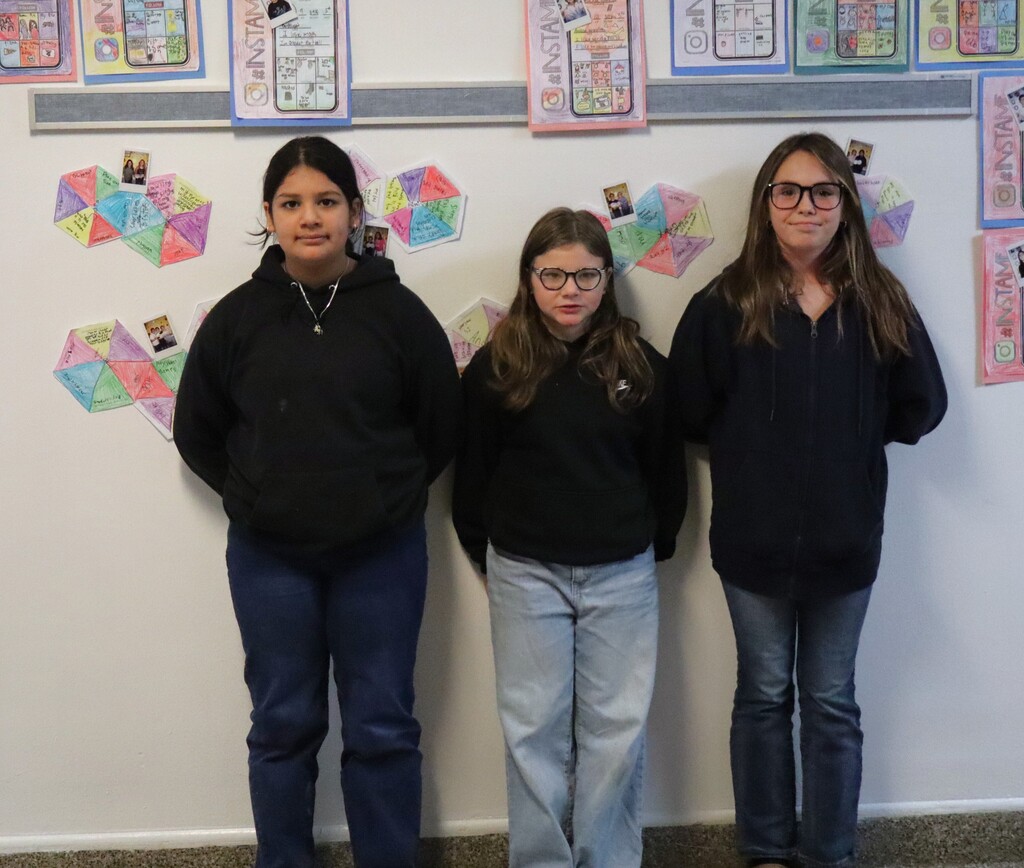 Spirit Week: Twin Day - 6