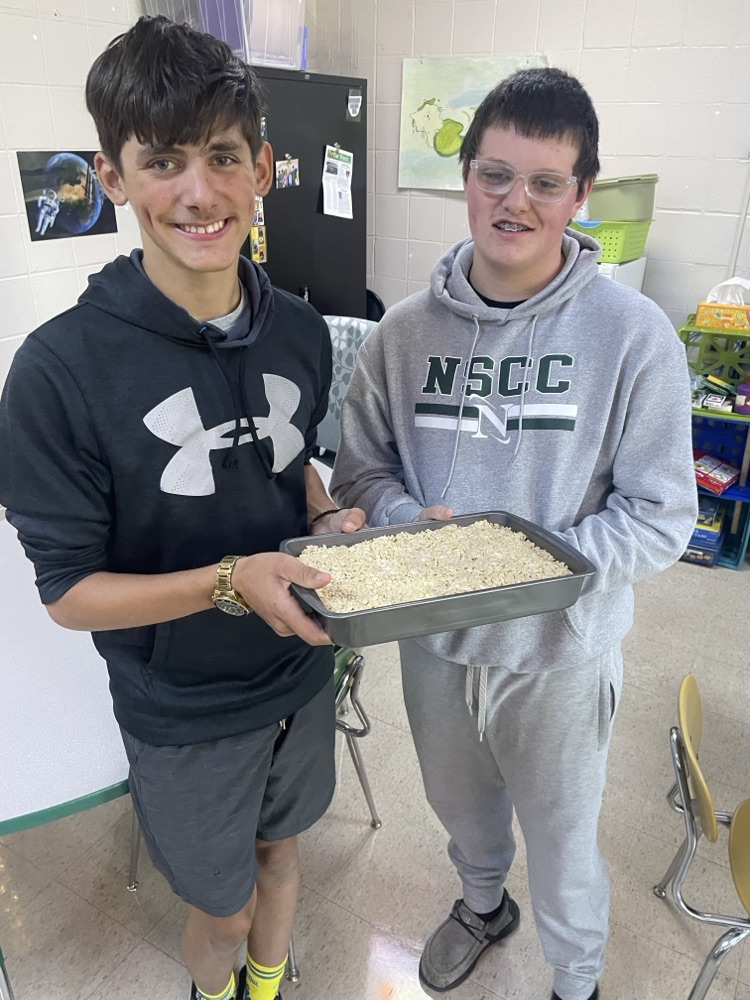 students with Rice Krispies
