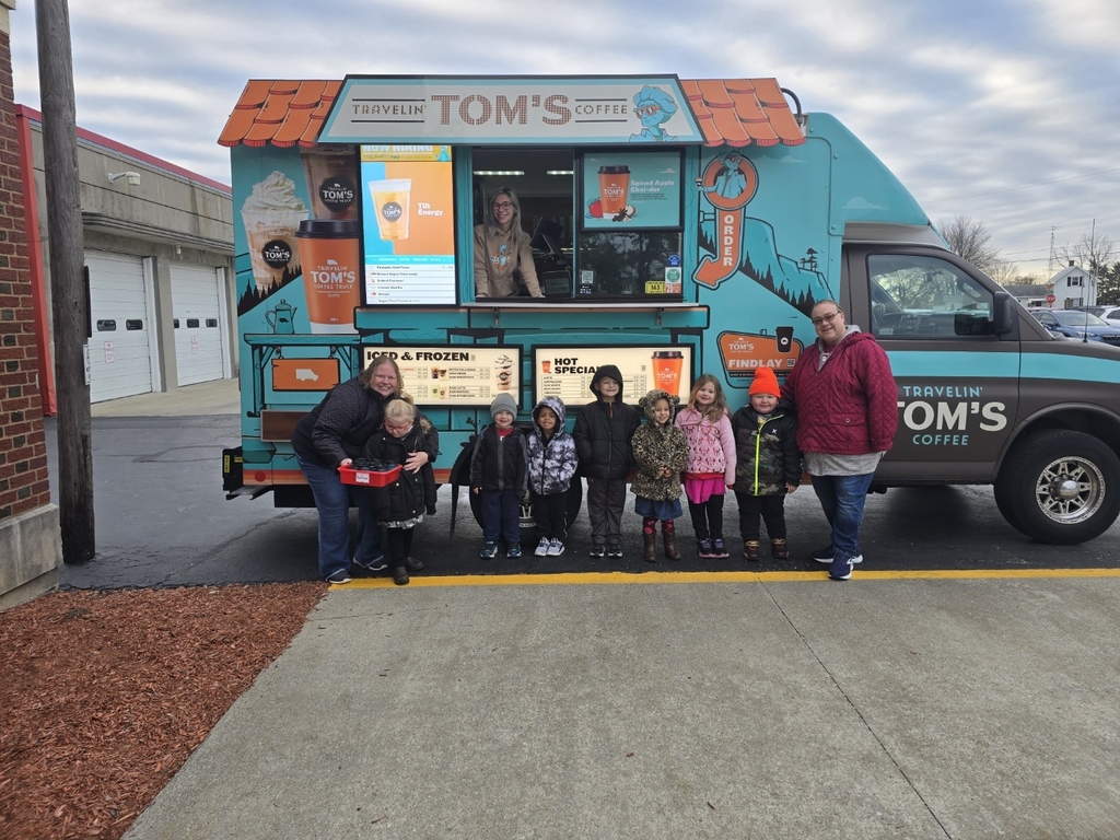 students ordering hot chocolate