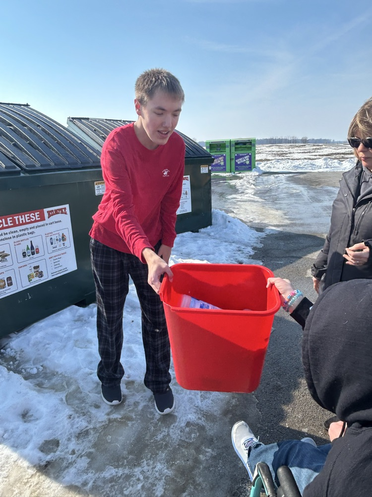 students recycling