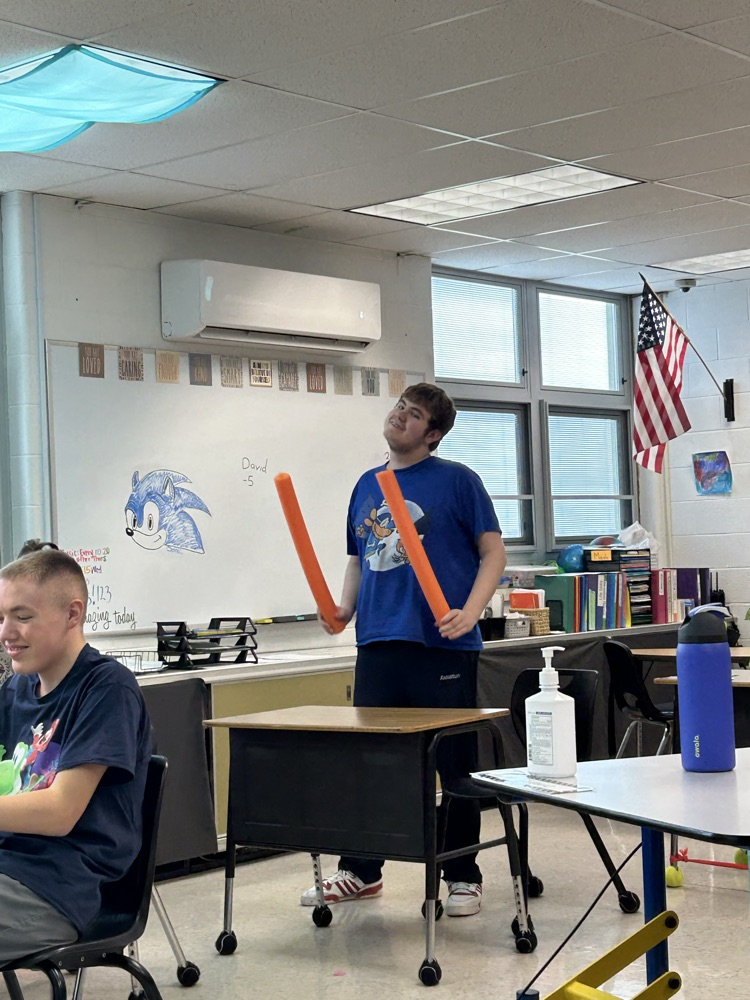 students doing cardio drumming