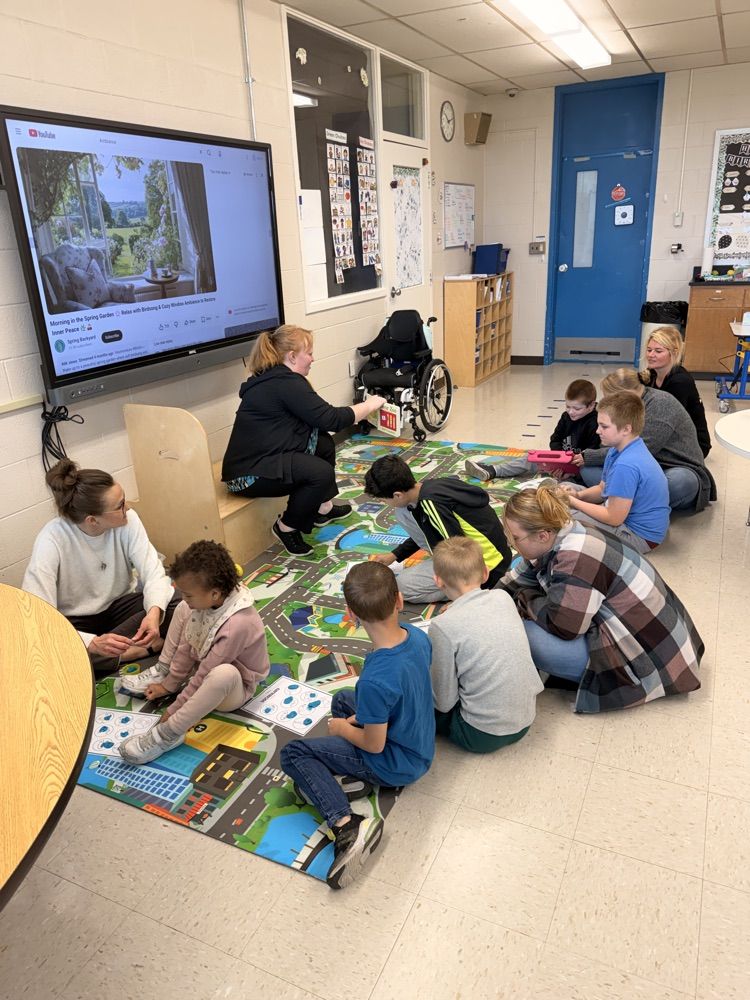students doing a zoo worksheet