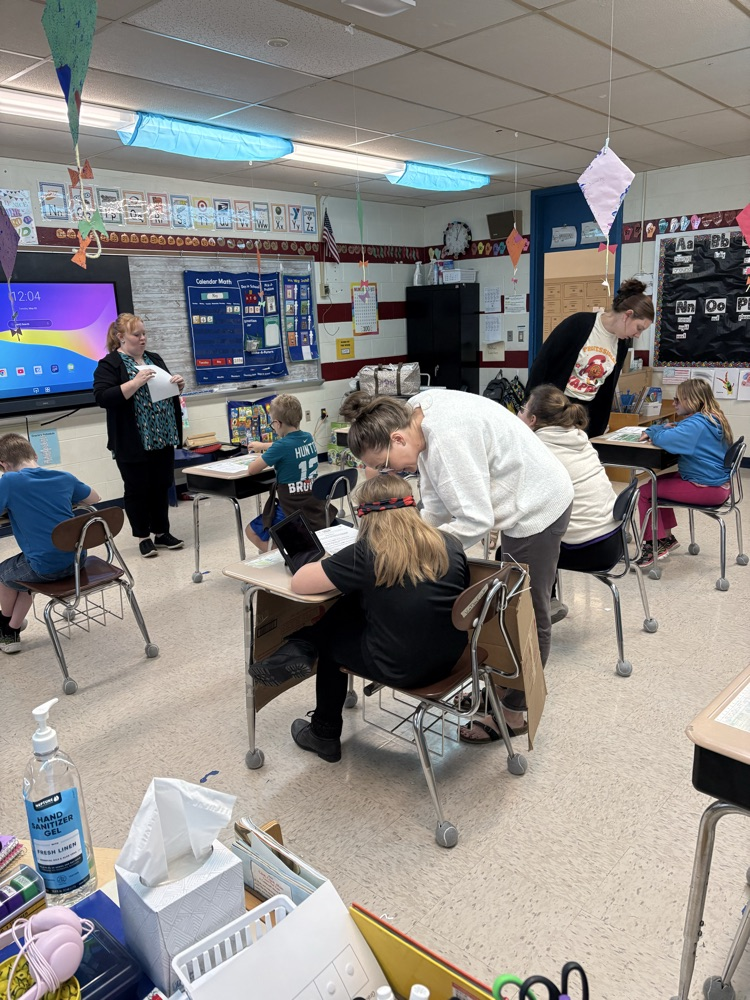 students doing zoo worksheet