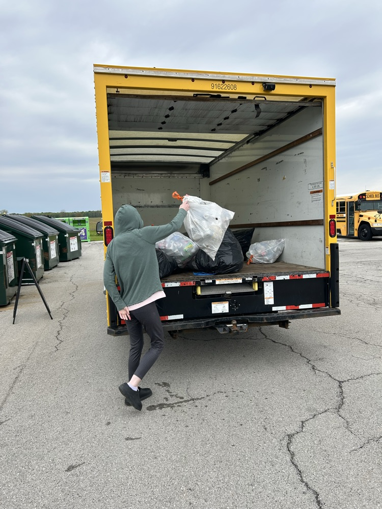 students recycling